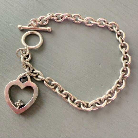 925 Sterling Silver Heart Charm Chainlink Toggle Bracelet - Picture 1 of 5